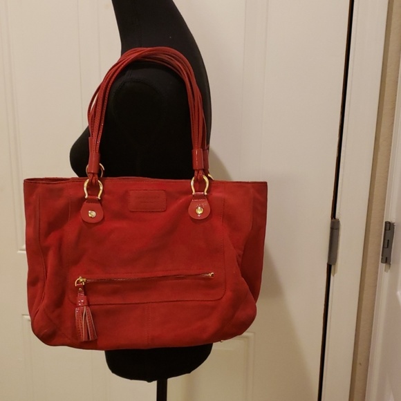Red suede and patent leather hand bag - Picture 8 of 8
